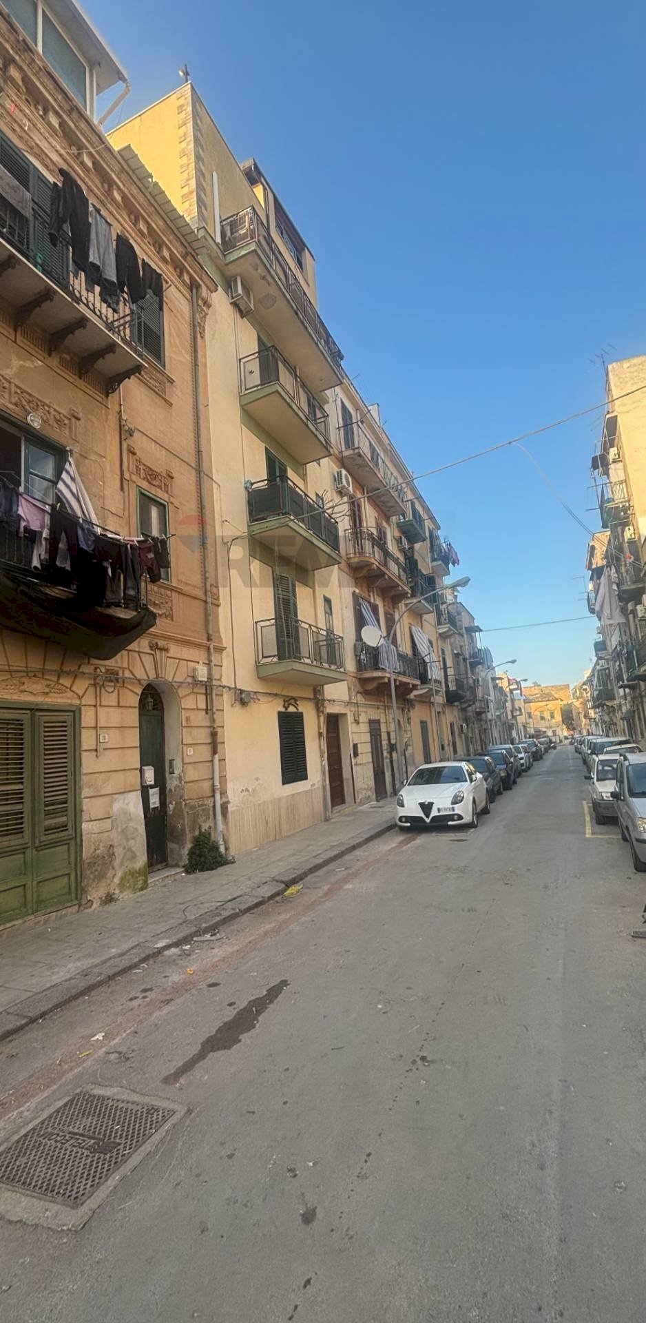Edificio all\'aperto - Quadrilocale Via Arcivescovo Alfano
25, Palermo - foto 2
