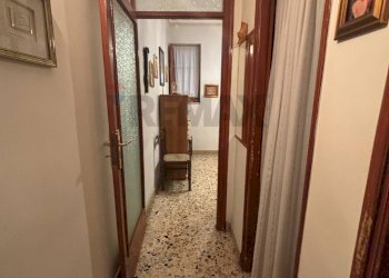 Hall / corridoio - Quadrilocale Via Arcivescovo Alfano
 
25, Palermo - foto 18