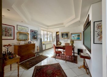 Sala da pranzo - Villa via Piero della Francesca
 
58, Palermo - foto 6