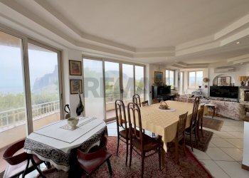 Sala da pranzo - Villa via Piero della Francesca
 
58, Palermo - foto 12