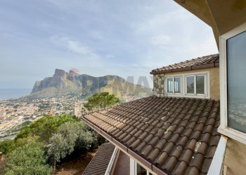 Vista delle montagne - Villa via Piero della Francesca
 
58, Palermo - foto 27