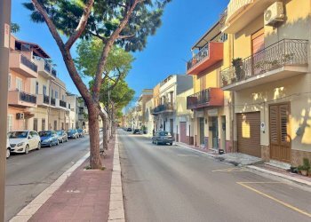 Edificio all\'aperto - Locale Commerciale Terrasini - foto 1