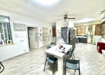 Sala da pranzo - Villa a Schiera Via Capinere
 
14/B, Carini - foto 6