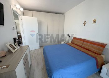 Camera / camera da letto - Bilocale via Dante Alighieri
 
15, Cadorago - foto 5