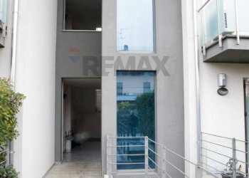 Edificio all\'aperto - Bilocale via Dante Alighieri
 
15, Cadorago - foto 18