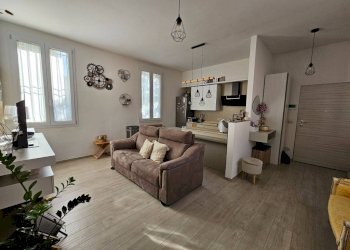 Salone - Bilocale via Sabotino, Bologna (zona Saffi) - foto 6