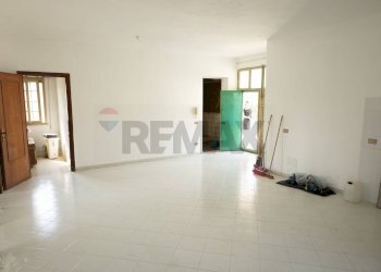 Stanza vuota - Villa Casteldaccia - photo 8