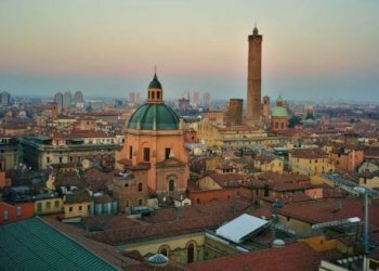 Zona - Appartamento via Luigi Carlo Farini, Bologna (zona Centro Storico) - foto 1