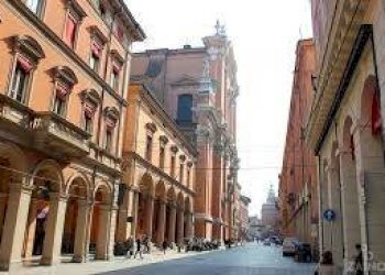 Zona - Appartamento via Luigi Carlo Farini, Bologna (zona Centro Storico) - foto 10