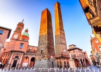 Zona - Appartamento via Luigi Carlo Farini, Bologna (zona Centro Storico) - foto 13