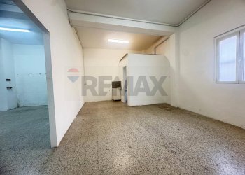 antibagno - Locale Commerciale Via Carlo Cattaneo
82/B, Cosenza - foto 13