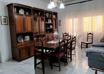 Sala da pranzo - Appartamento largo calabria
 
52, Catania - foto 1