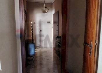 Hall / corridoio - Quadrilocale Via Palmiro Togliatti
 
8, Termini Imerese - foto 4