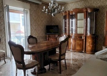 Sala da pranzo - Quadrilocale Via Palmiro Togliatti
 
8, Termini Imerese - foto 7