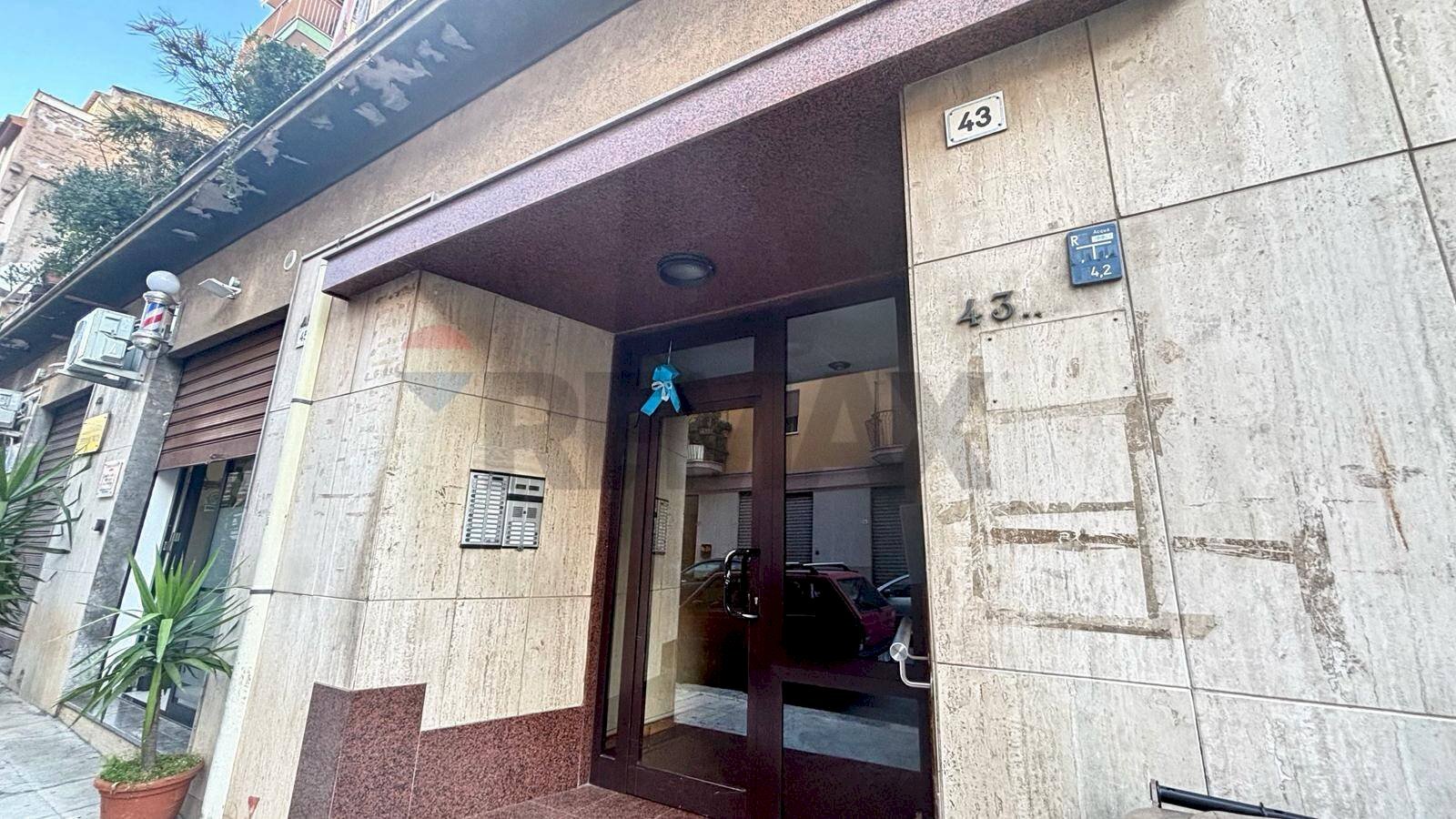 Edificio all\'aperto - Appartamento Via Aloisio Juvara
 
43, Palermo - foto 3