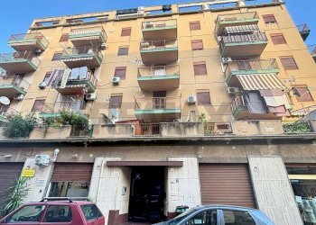 Edificio all\'aperto - Appartamento Via Aloisio Juvara
 
43, Palermo - foto 2