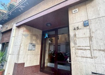 Edificio all\'aperto - Appartamento Via Aloisio Juvara
 
43, Palermo - foto 3