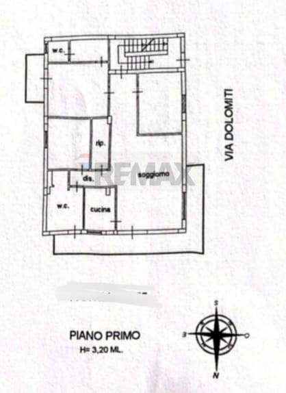 Pianta 2D - Quadrilocale Via Dolomiti
 
11, Carini - planimetria 1
