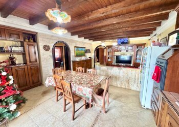 Sala da pranzo - Quadrilocale Via Dolomiti
 
11, Carini - foto 5