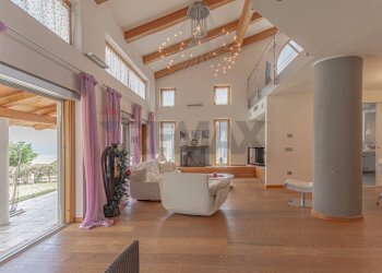 Soggiorno - Villa via savotani
 
snc, Cerisano - foto 9