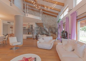 Soggiorno - Villa via savotani
 
snc, Cerisano - foto 11