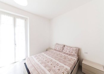 Camera da letto - Trilocale piazza Santa Maria del Suffragio, 3, Milano - foto 13