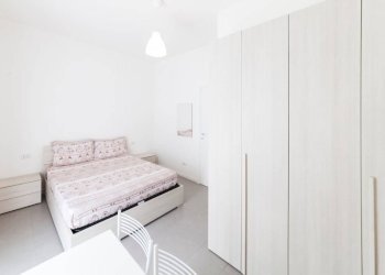 Camera da letto - Trilocale piazza Santa Maria del Suffragio, 3, Milano - foto 33