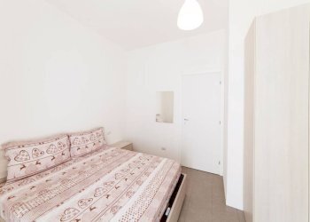 Camera da letto - Trilocale piazza Santa Maria del Suffragio, 3, Milano - foto 34