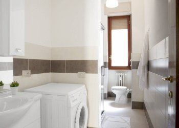 Bagno - Terreno non edificabile corso di Porta Romana, 96, Milano (zona Ticinese) - foto 8