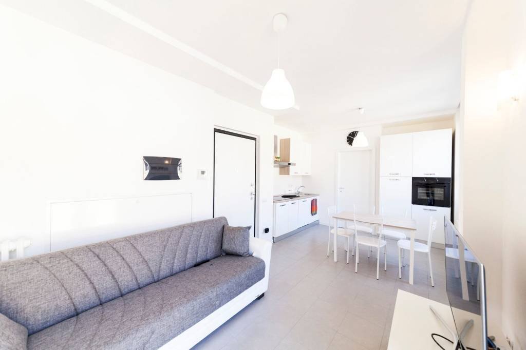 Salone - Bilocale piazza Santa Maria del Suffragio, 3, Milano - foto 3