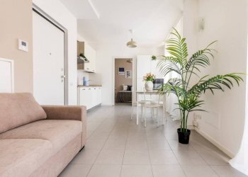 Salone - Two-room apartment piazza Santa Maria del Suffragio, 3, Milano - photo 6