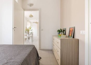 Camera da letto - Two-room apartment piazza Santa Maria del Suffragio, 3, Milano - photo 20