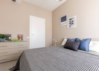 Camera da letto - Two-room apartment piazza Santa Maria del Suffragio, 3, Milano - photo 21