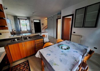 Cucina - Quadrilocale via Asiago, 133, Caronno Pertusella - foto 7