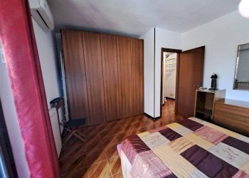 Camera da letto - Quadrilocale via Asiago, 133, Caronno Pertusella - foto 16