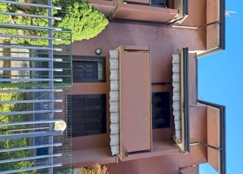 Facciata - Quadrilocale via Asiago, 133, Caronno Pertusella - foto 39