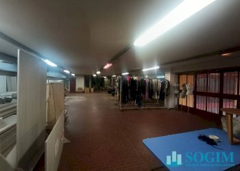 Interrato - Locale Commerciale Via Vittorio Veneto
 
98, Cirimido - foto 14