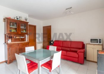 Sala da pranzo - Trilocale Via Zancle
 
8, Verona - foto 8