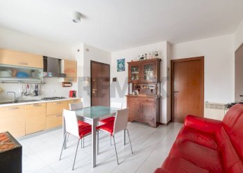 Sala da pranzo - Trilocale Via Zancle
 
8, Verona - foto 10