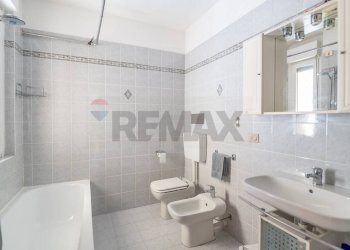 Bagno - Trilocale Via Zancle
 
8, Verona - foto 35