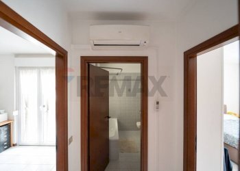 Hall / corridoio - Trilocale Via Zancle
 
8, Verona - foto 36