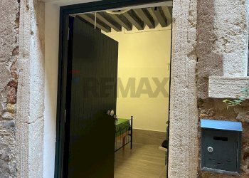 Balcone - Commercial Premises Campo San Polo - Sant'aponal, Venezia - photo 2