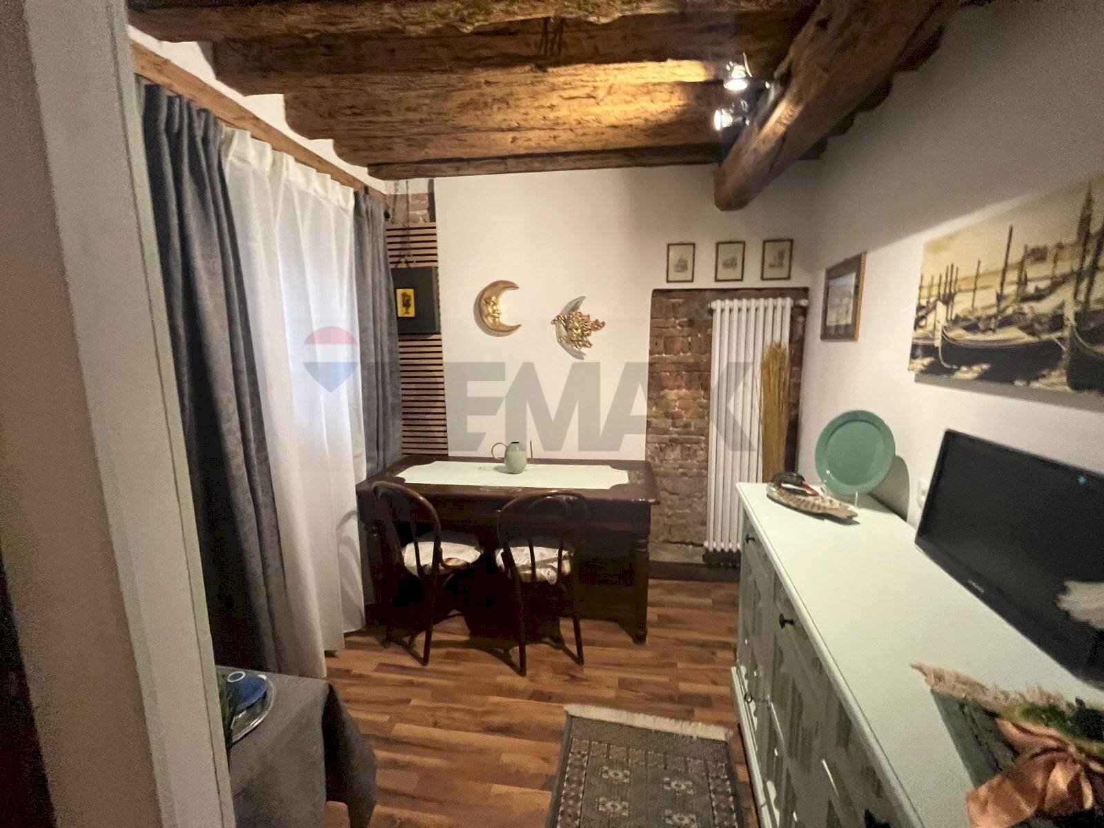 Sala da pranzo - Two-room apartment Calle Cannaregio - Stella
1069, Venezia - photo 3