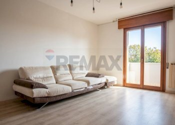 Soggiorno - Quadrilocale Mira - foto 3