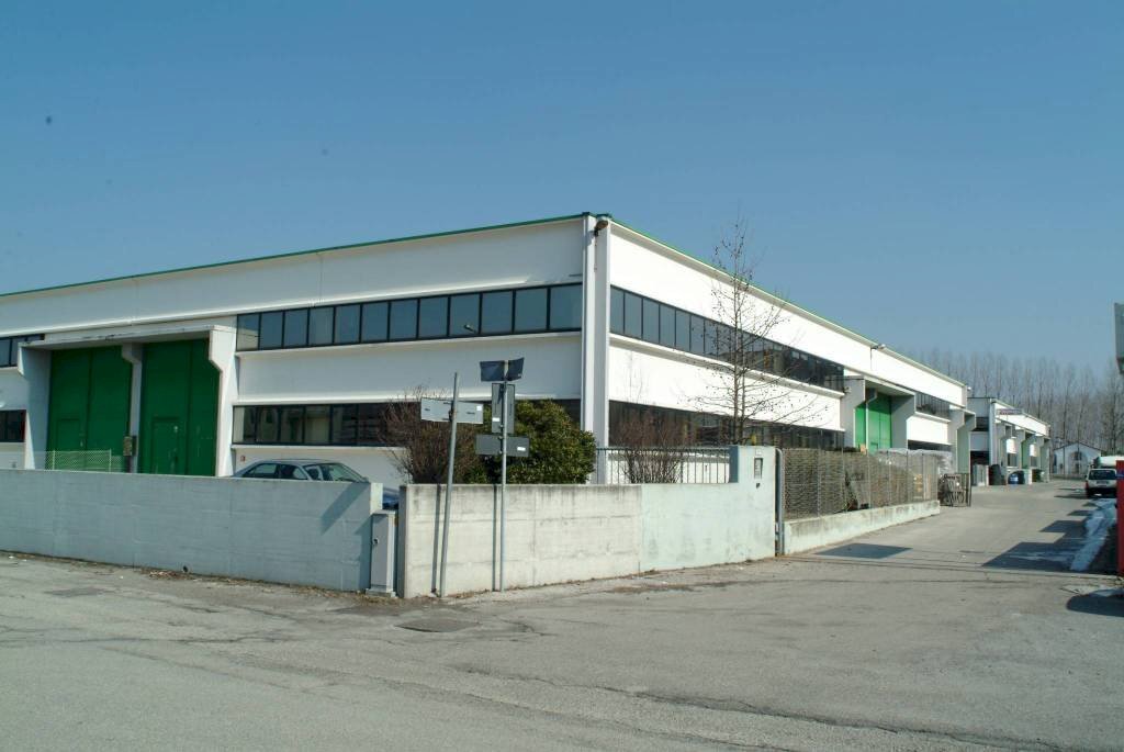 Zona - Capannone strada Vecchia di Quinto, Treviso - foto 1