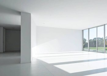 Interno palazzo - Abbigliamento - Intimo via Cirillo Monzani, Venezia (zona Mestre) - foto 1