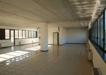 Interno non residenziale - Stabile - Palazzo via Sile, 6, Volpago del Montello - foto 11