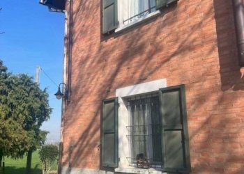 Facciata - Casa indipendente via Trentasei Martiri, Budrio - foto 18