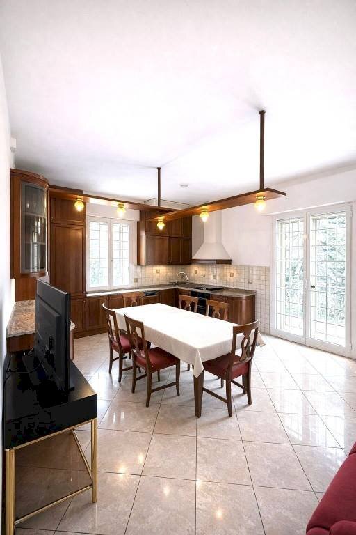 Soggiorno - Trilocale via Arturo Solari, Bologna (zona Corticella) - foto 2