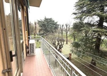 Balcone - Trilocale via Arturo Solari, Bologna (zona Corticella) - foto 3